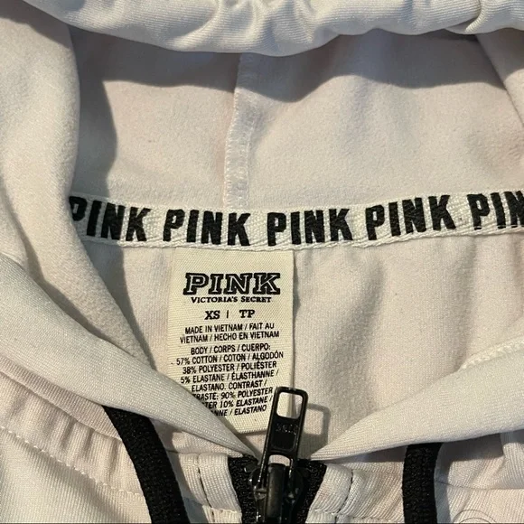 WOMEN’S BLACK AND WHITE PINK ZIP UP - Picture 3 of 5